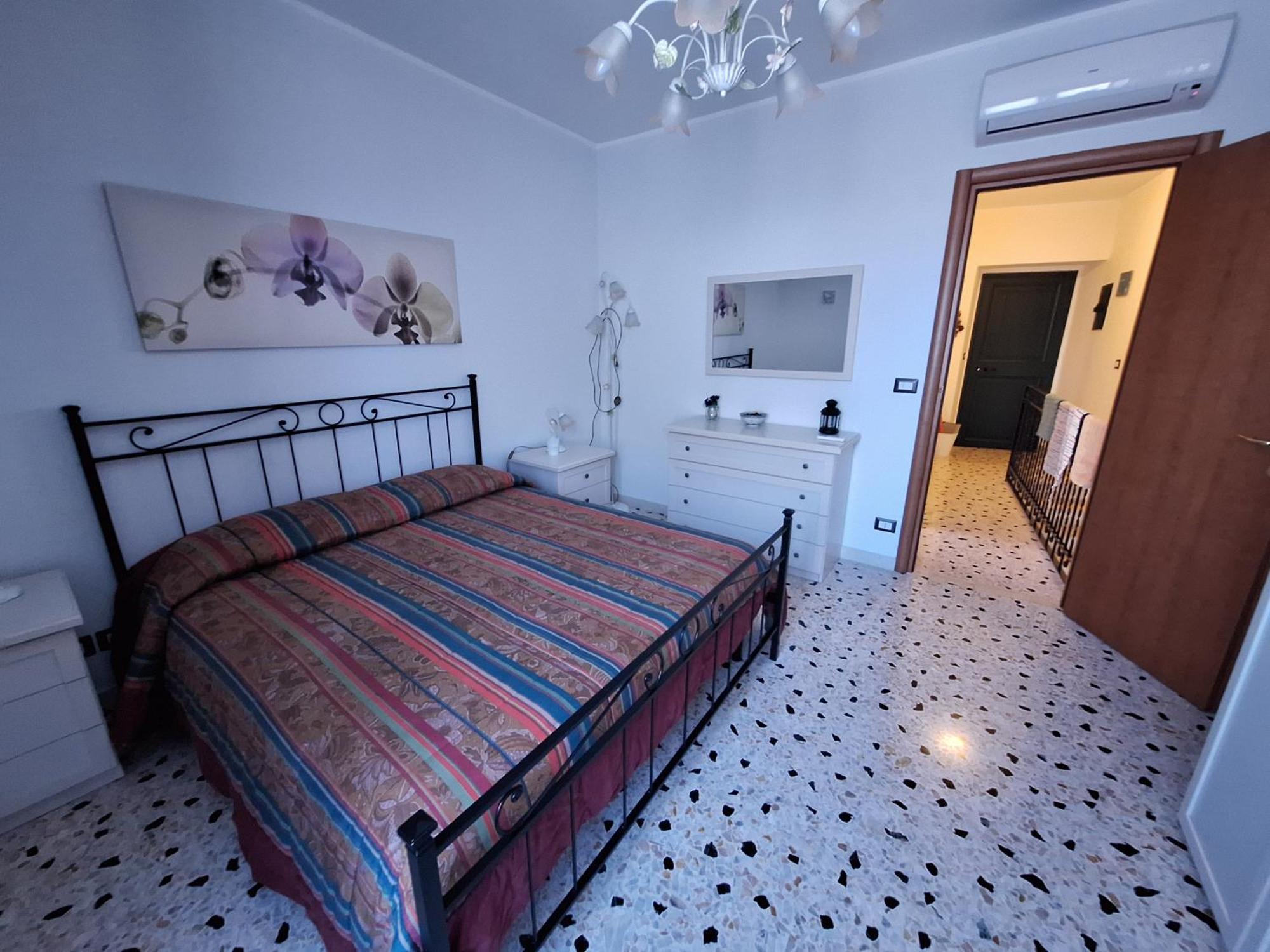 הוילה קסטלמולה Casa Colapesce מראה חיצוני תמונה