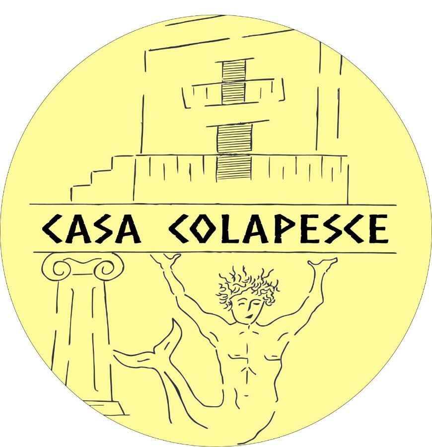 הוילה קסטלמולה Casa Colapesce מראה חיצוני תמונה